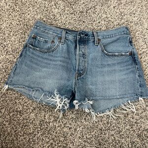 Levi’s 501 Denim Shorts Women’s